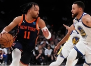 尼克斯球员独揽三双成为关键人物