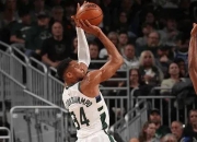 包含字母哥狂砍助攻爆棚分，逆转取胜迎来新赛季高光！的词条