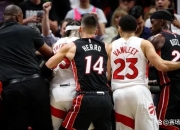 数据复盘：罗马常规赛对阵达拉斯独行侠，塔图姆效率值爆表的简单介绍